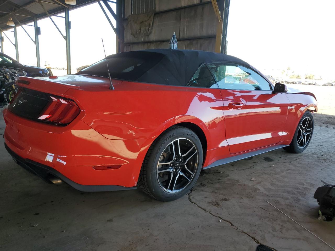 2019 Ford Mustang - Image 3