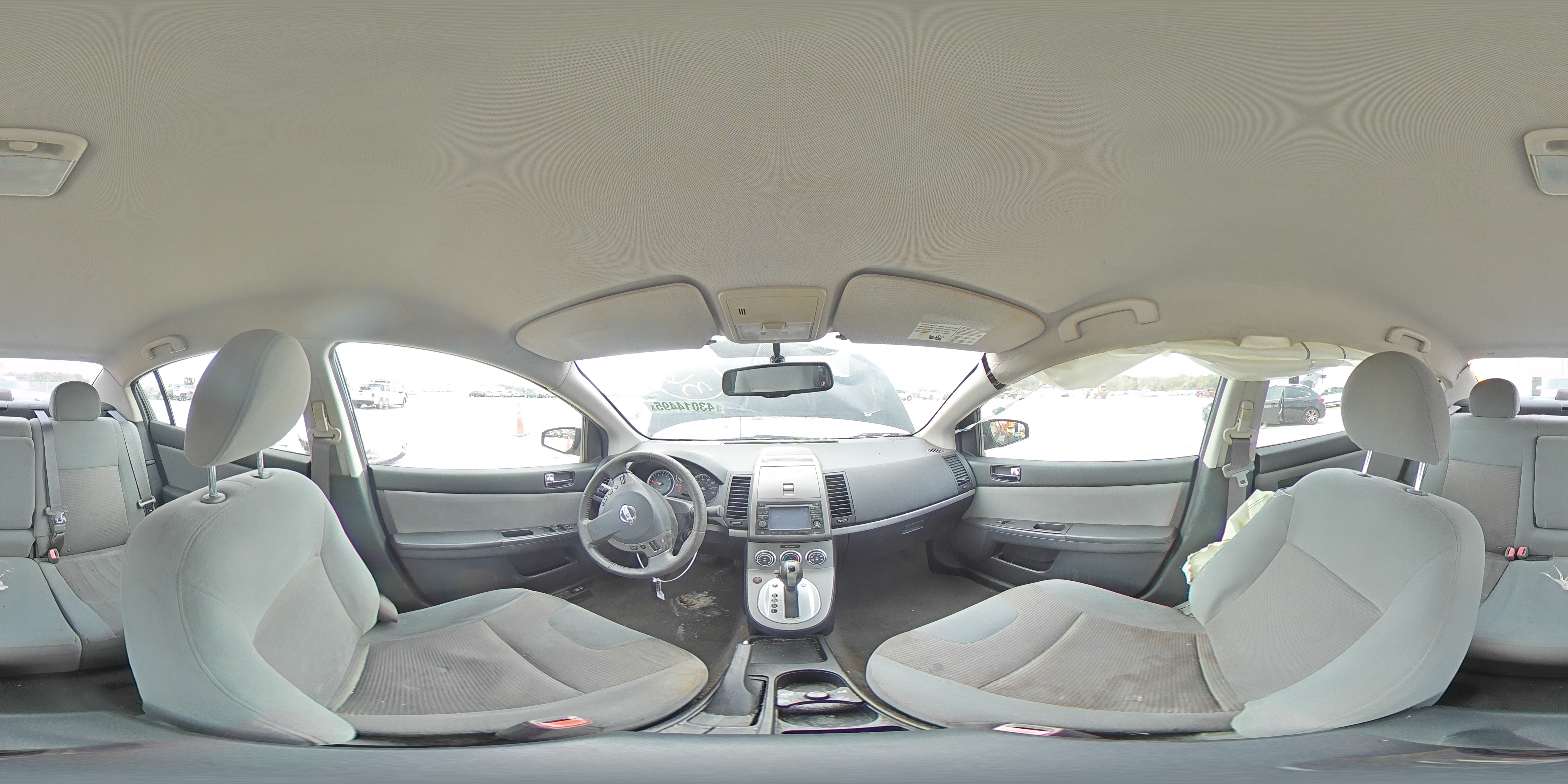 2010 Nissan Sentra - Image 13