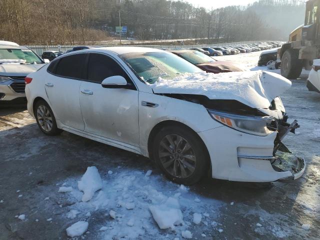  KIA OPTIMA 2018 Белы