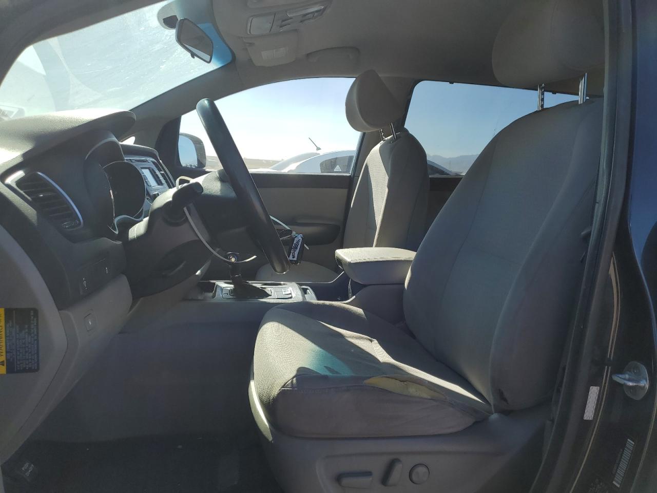 2016 Kia Sedona - Image 7