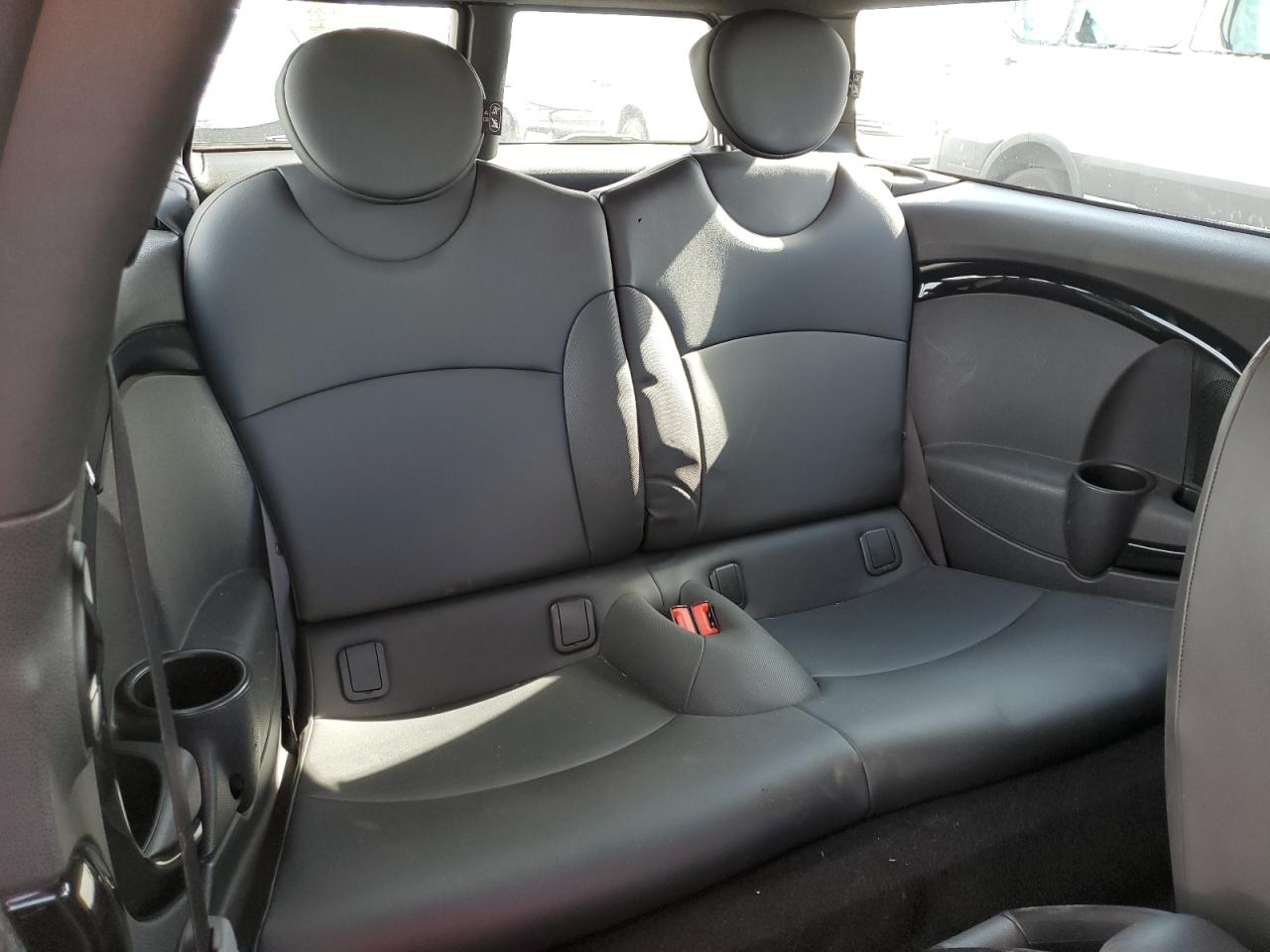 2012 MINI Cooper - Image 10