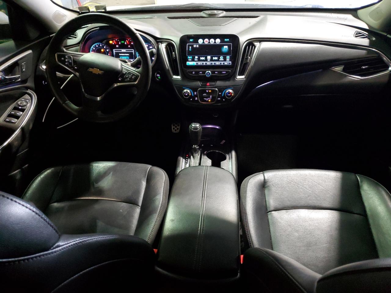 2016 Chevrolet Malibu - Image 8