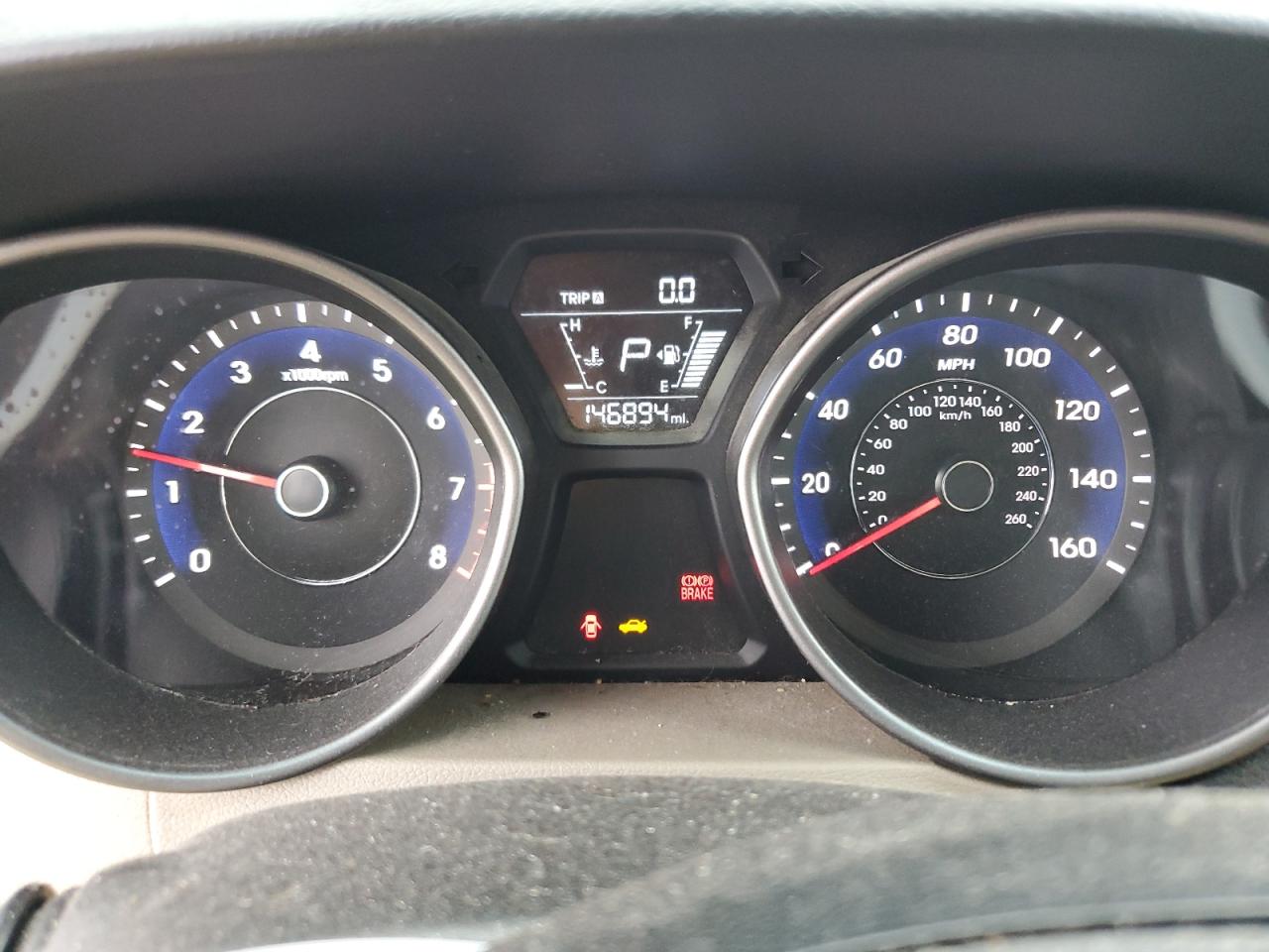 2014 Hyundai Elantra - Image 9