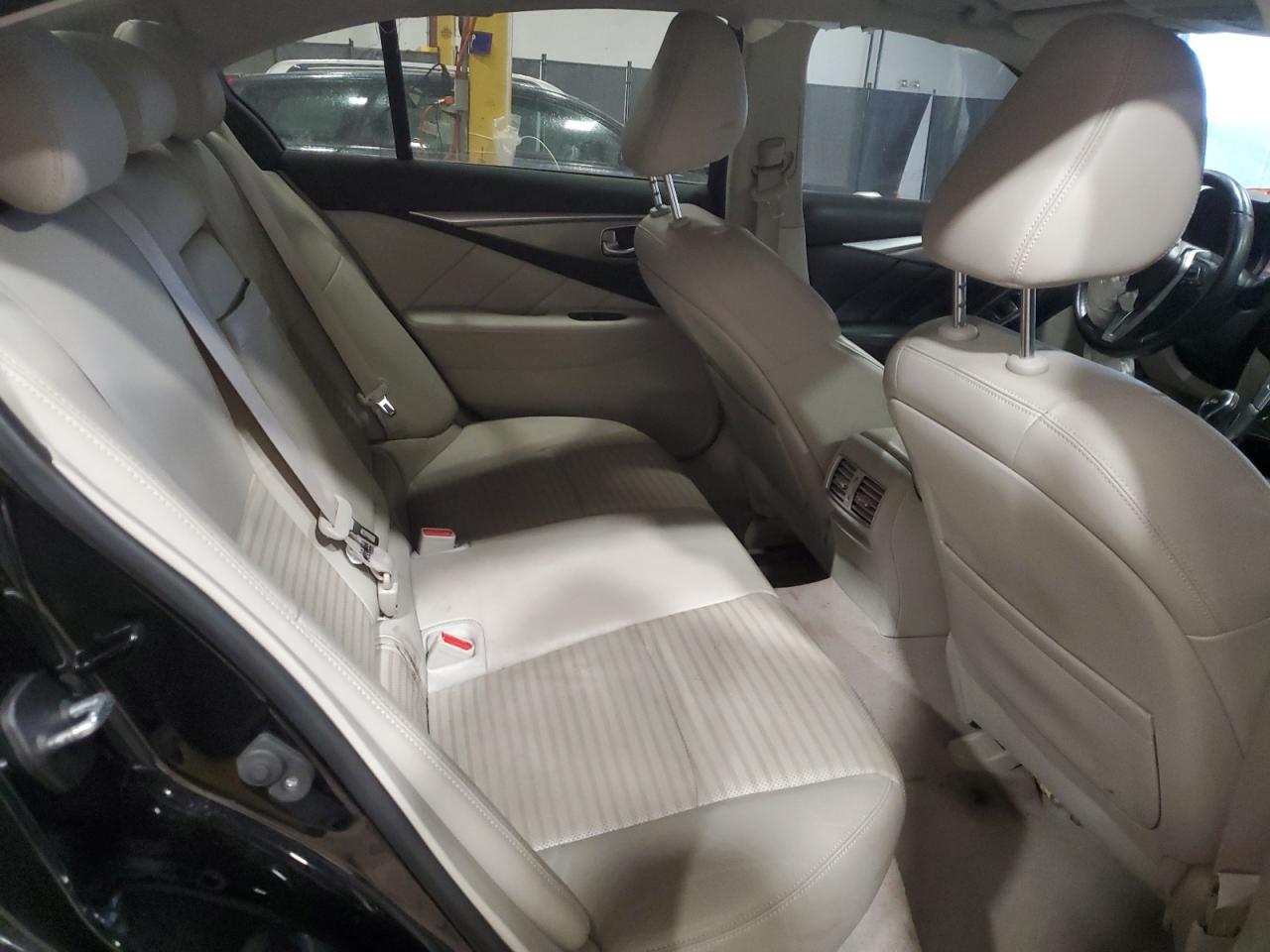2018 Infiniti Q50 - Image 10