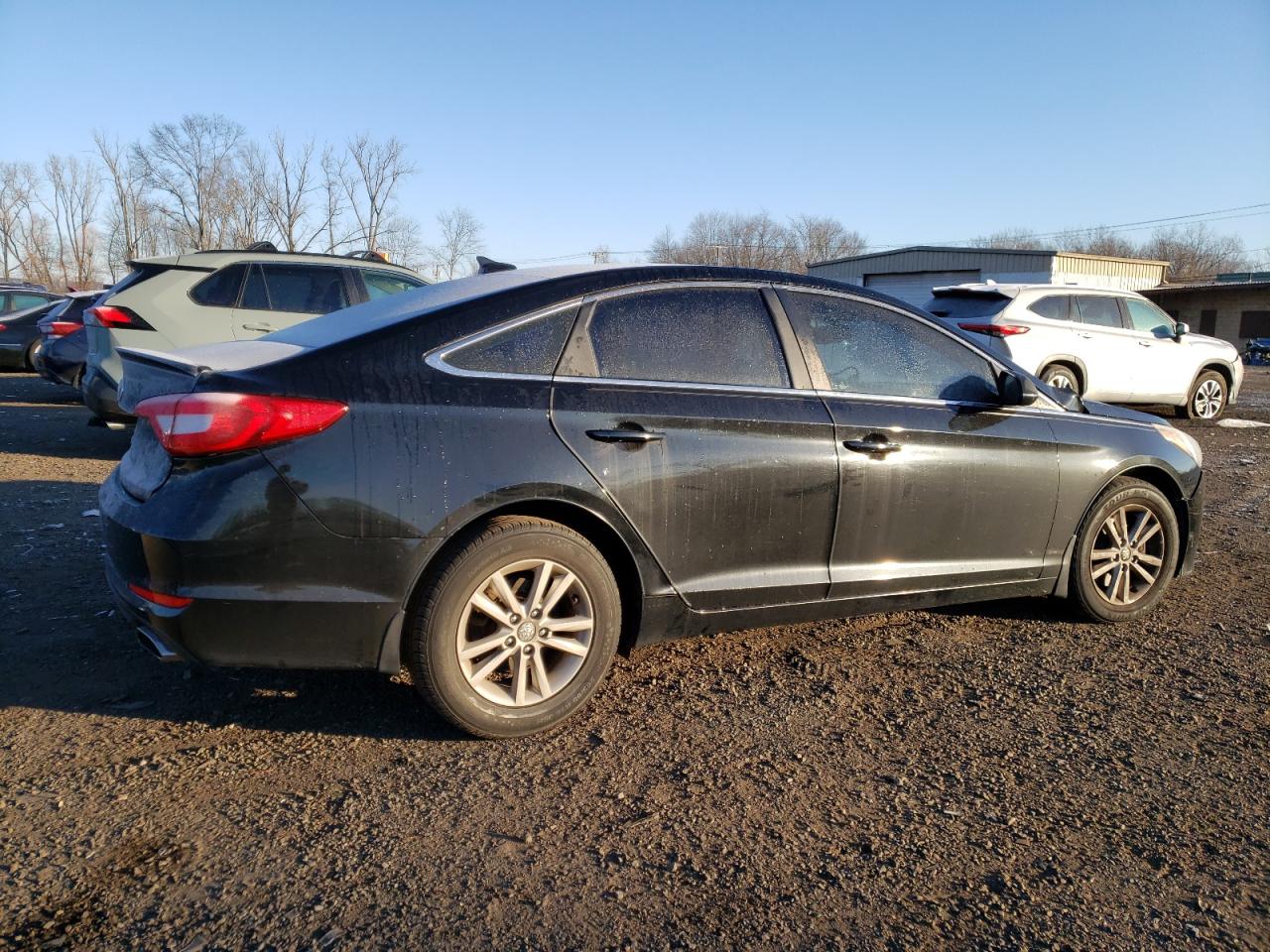 2015 Hyundai Sonata - Image 3
