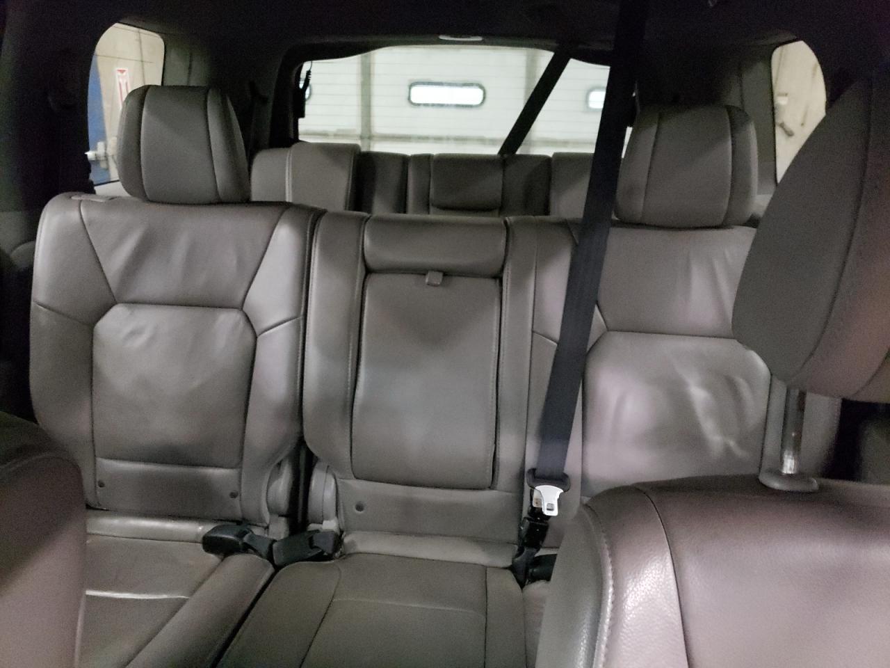 2014 Honda Pilot - Image 10