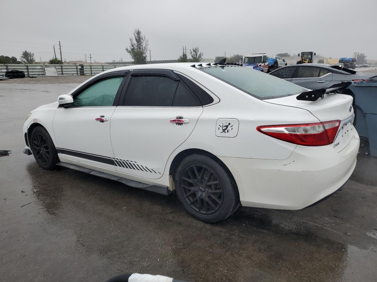 2016 Toyota Camry - Image 2
