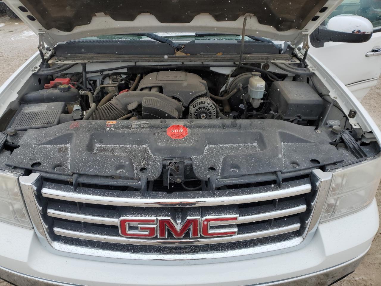 2012 GMC Sierra - Image 13