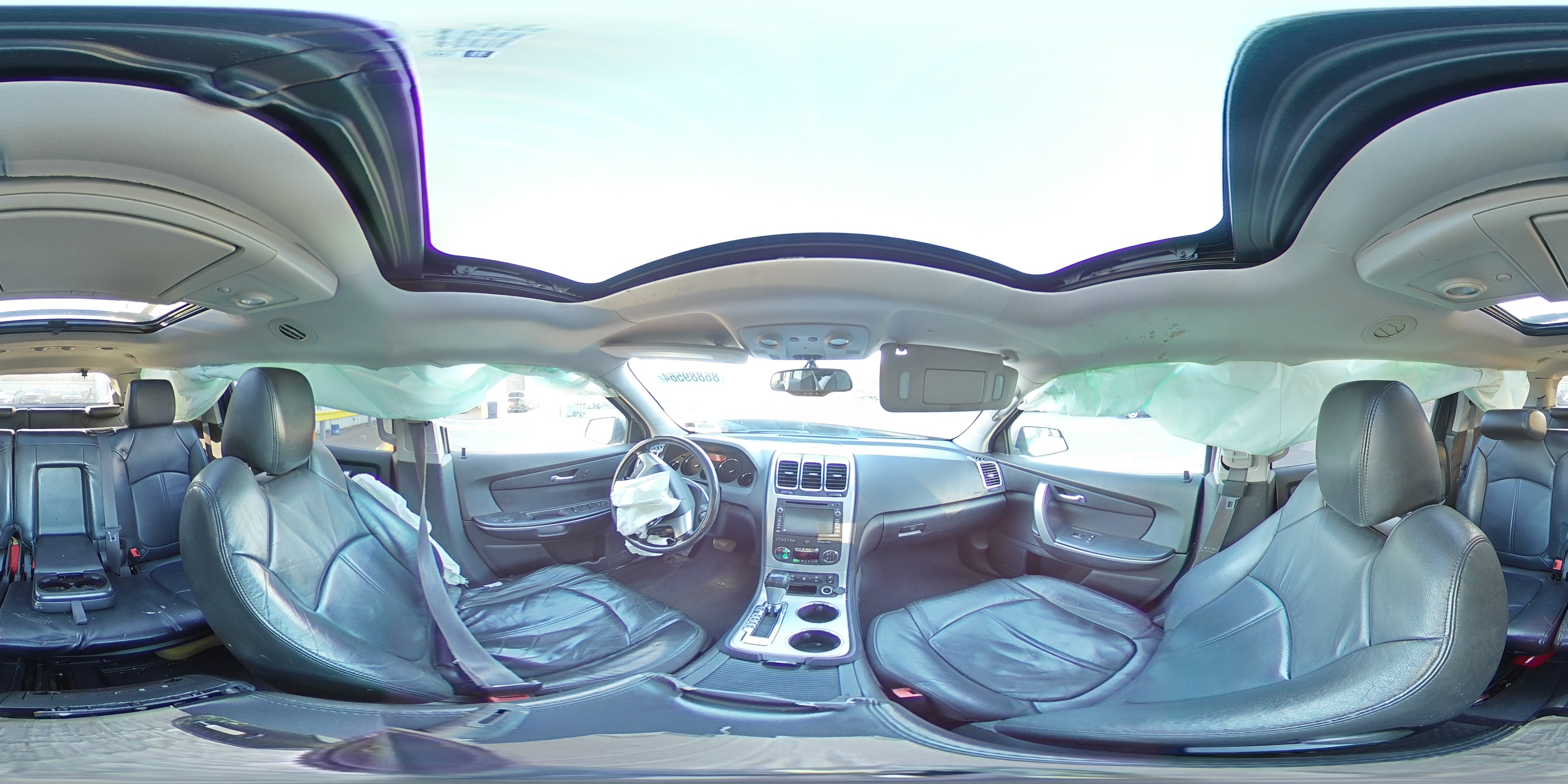 2011 GMC Acadia - Image 13