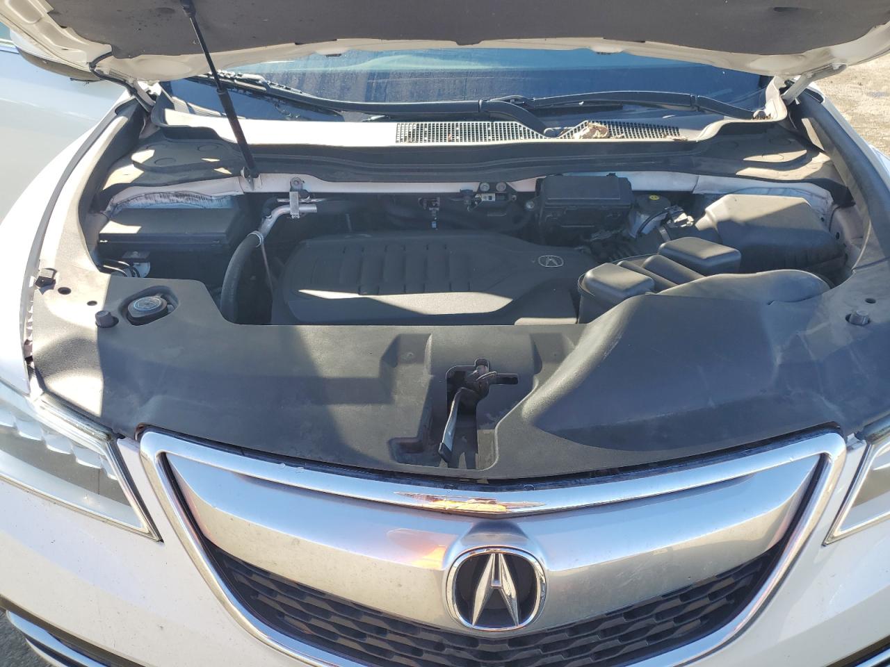 2015 Acura MDX - Image 13