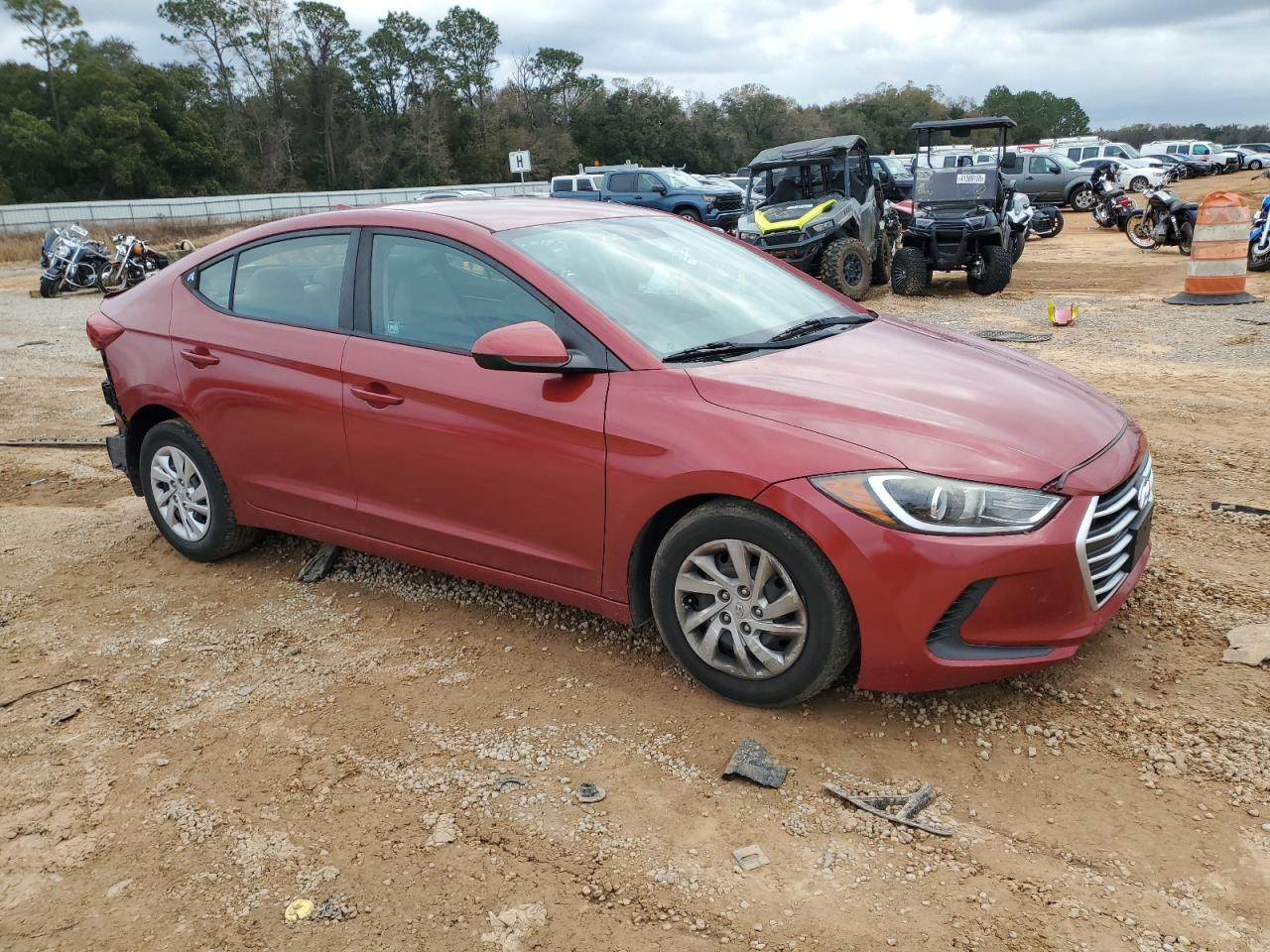2017 Hyundai Elantra - Image 4