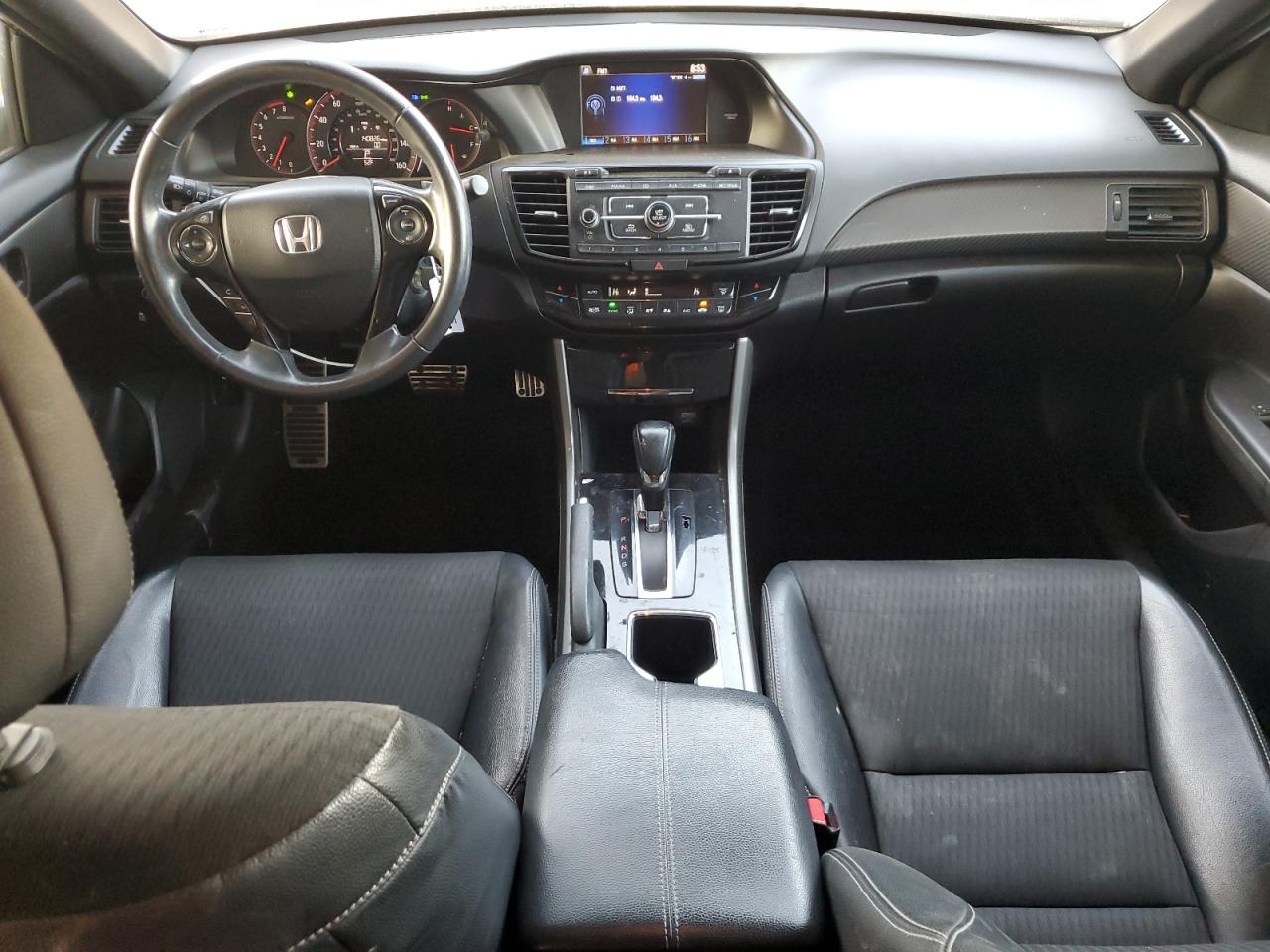 2017 Honda Accord - Image 8