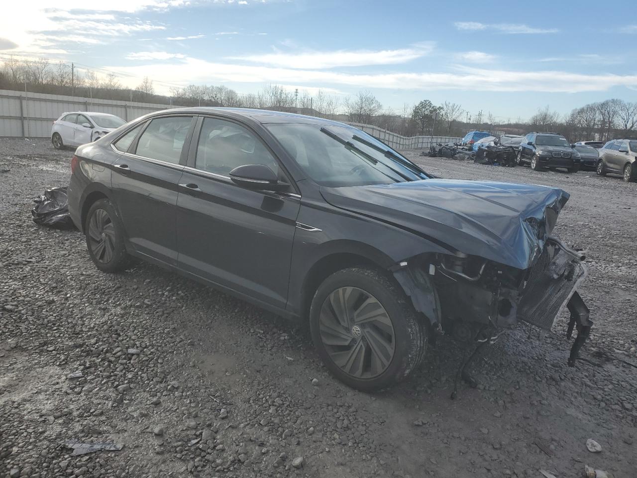 2019 Volkswagen Jetta - Image 4