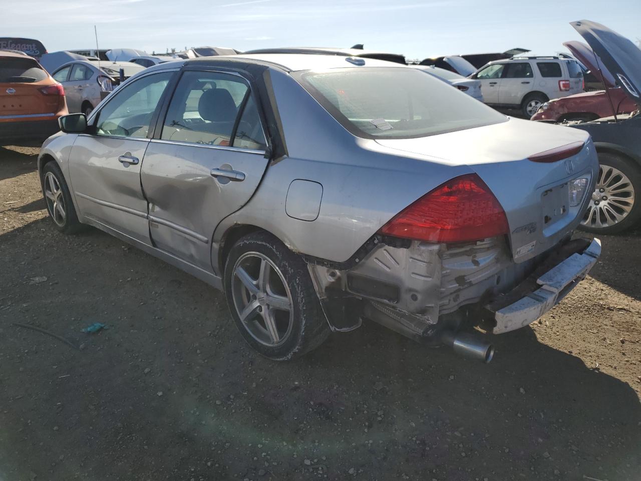 2007 Honda Accord - Image 2