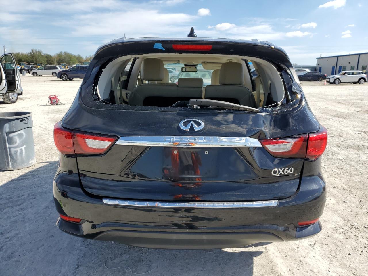 2016 Infiniti QX60 - Image 6