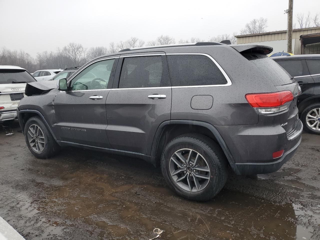 2017 Jeep Grand Cherokee - Image 2