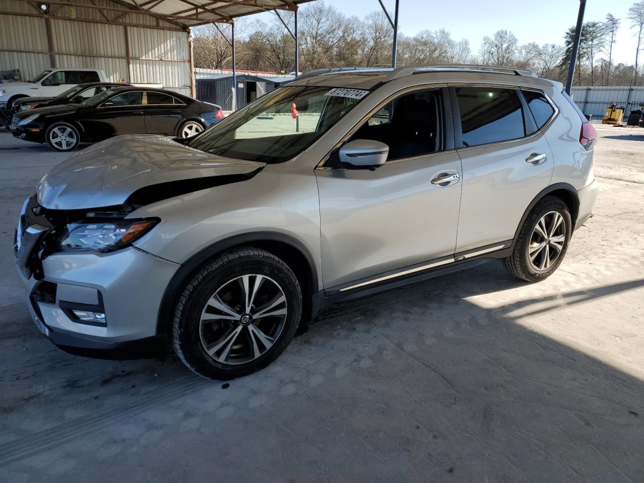 2018 Nissan Rogue - Image 1