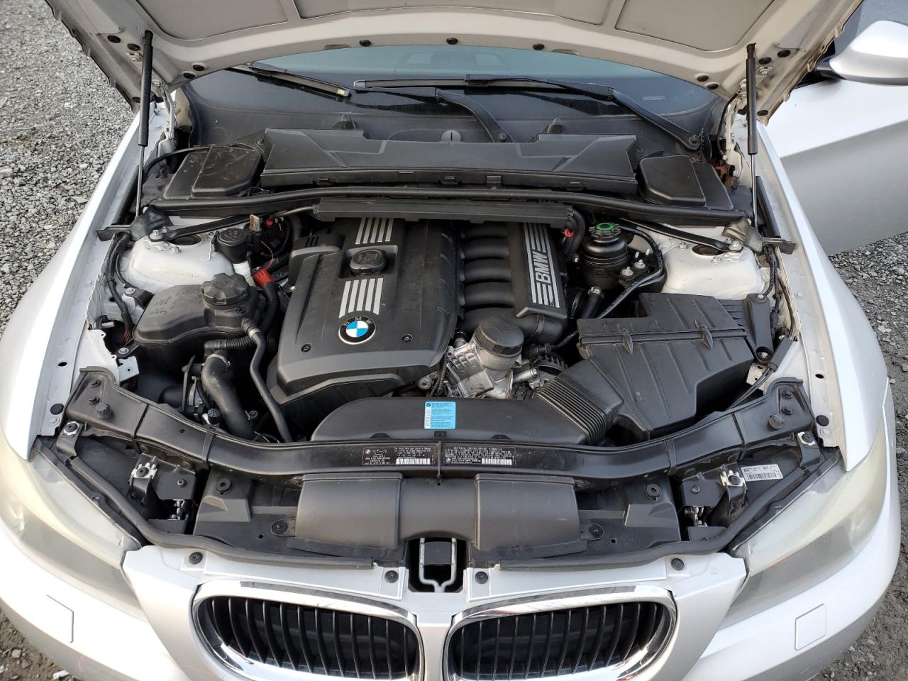 2011 BMW 3er - Image 11