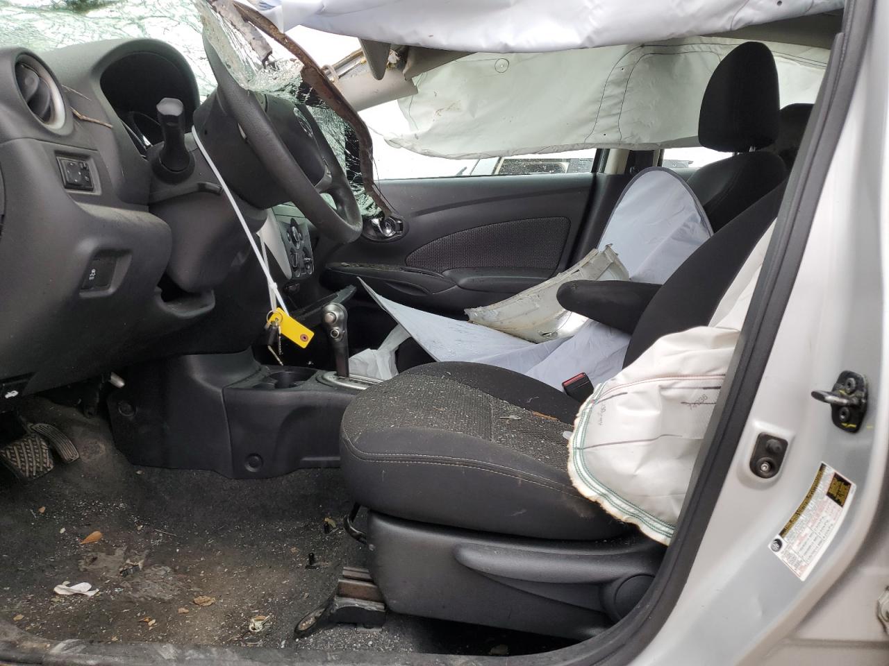 2015 Nissan Versa - Image 7