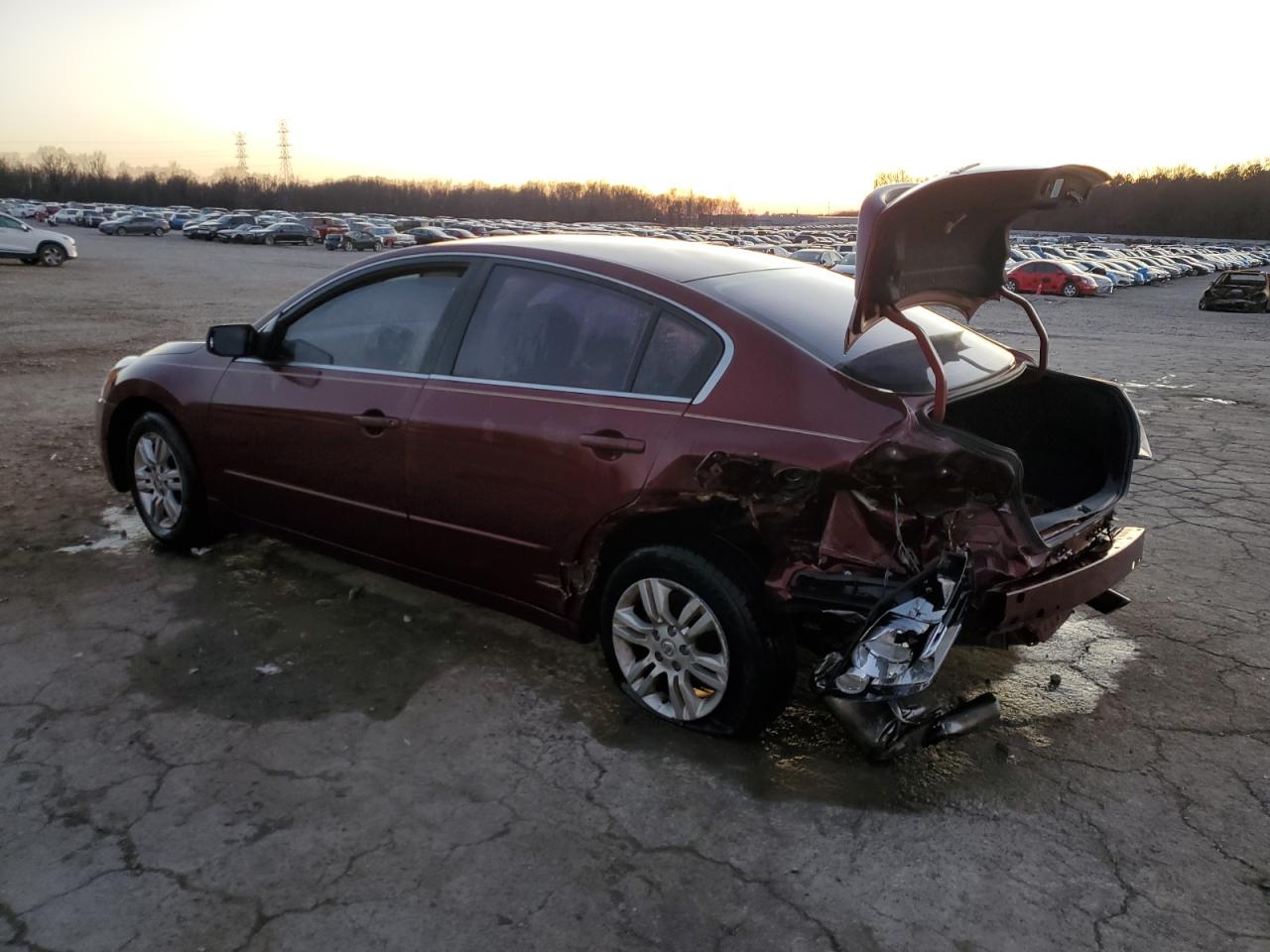 2012 Nissan Altima - Image 2
