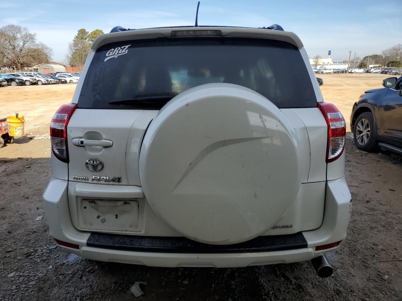 2010 Toyota RAV 4 - Image 6