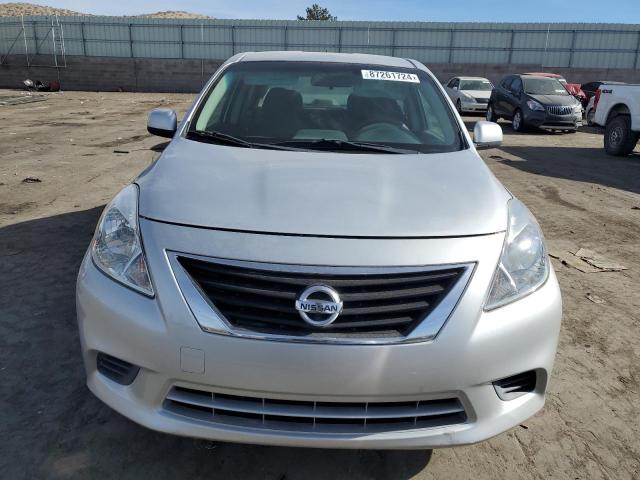  NISSAN VERSA 2012 Сріблястий