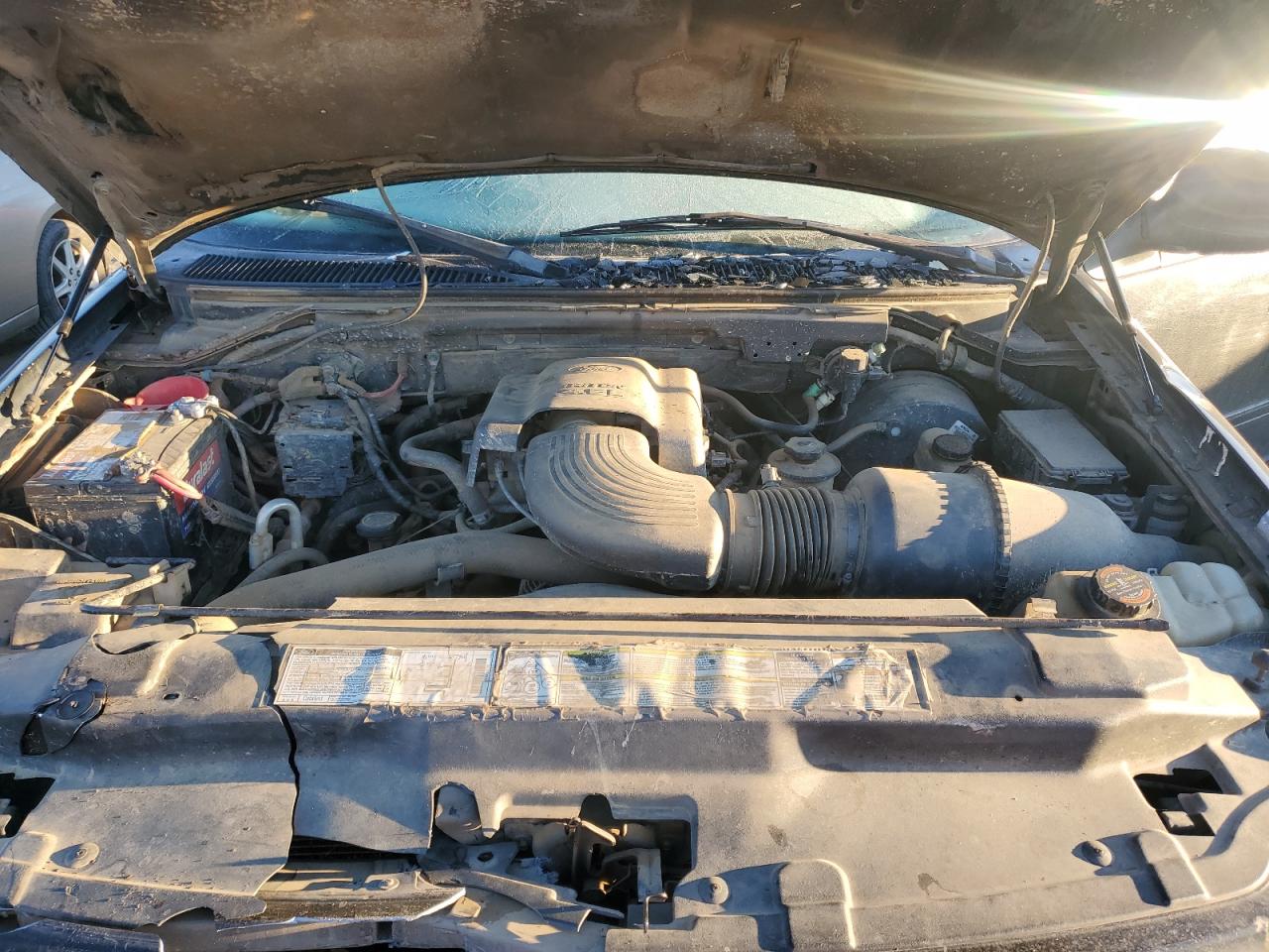 2000 Ford Expedition - Image 13