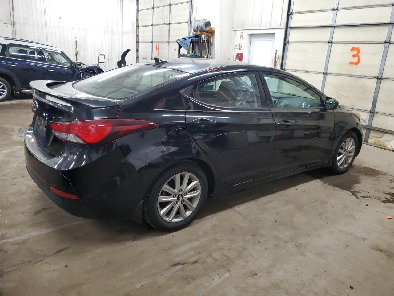 VIN KMHDH4AE9FU355421 2015 HYUNDAI ELANTRA no.3