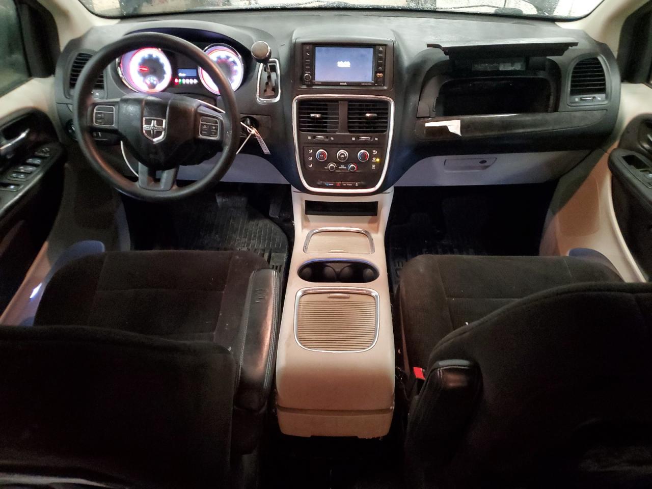 2012 Dodge Caravan - Image 8