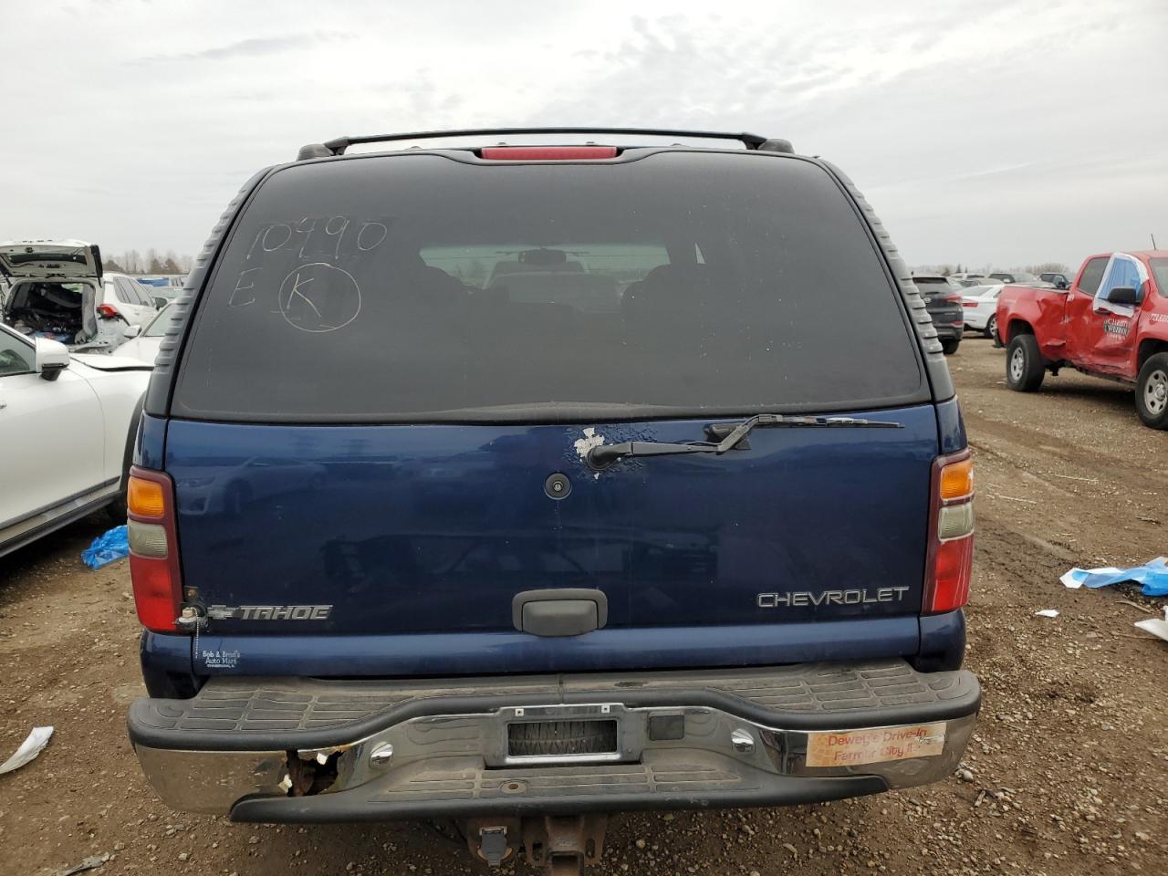 2001 Chevrolet Tahoe - Image 6