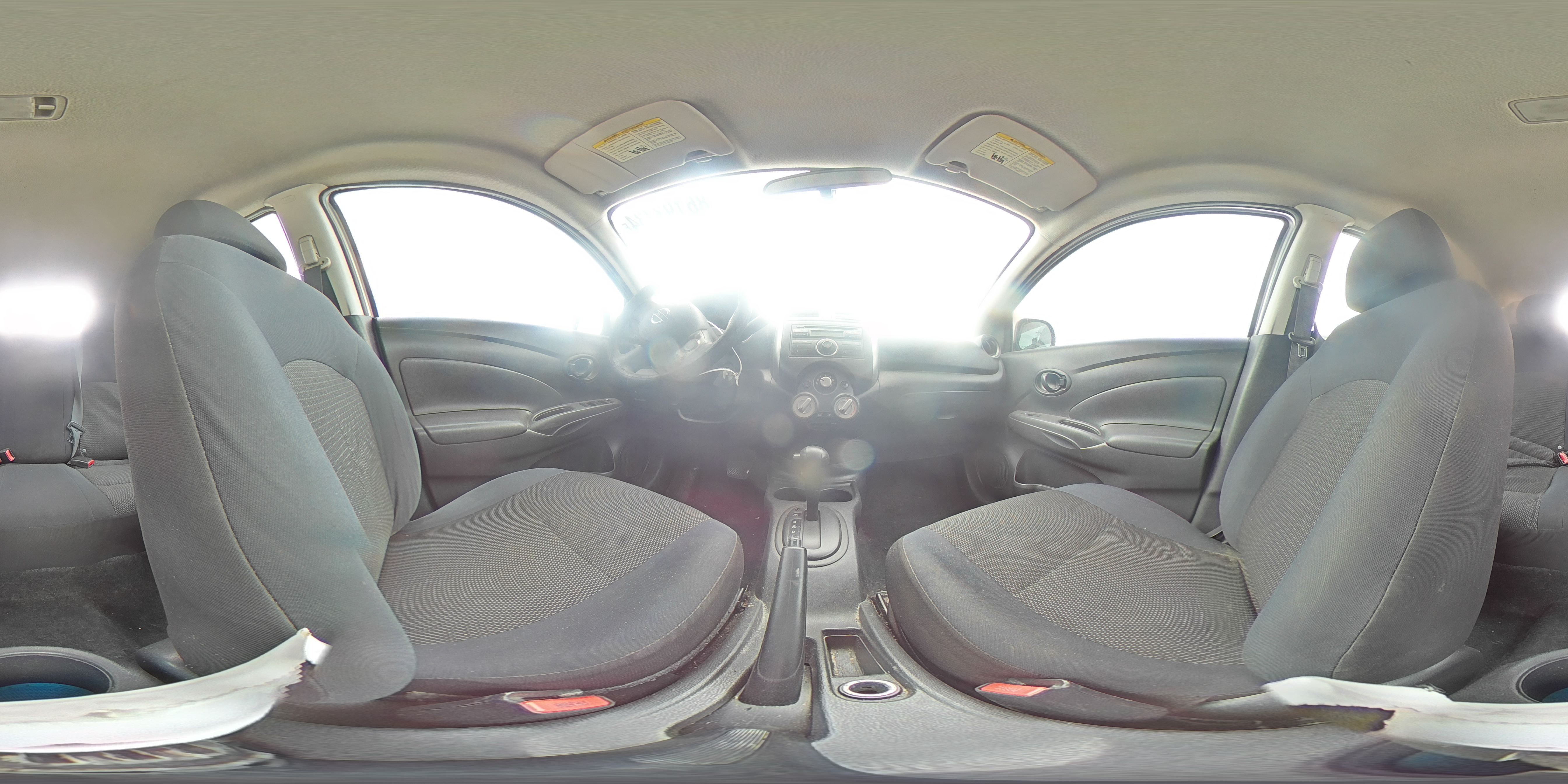 2012 Nissan Versa - Image 12