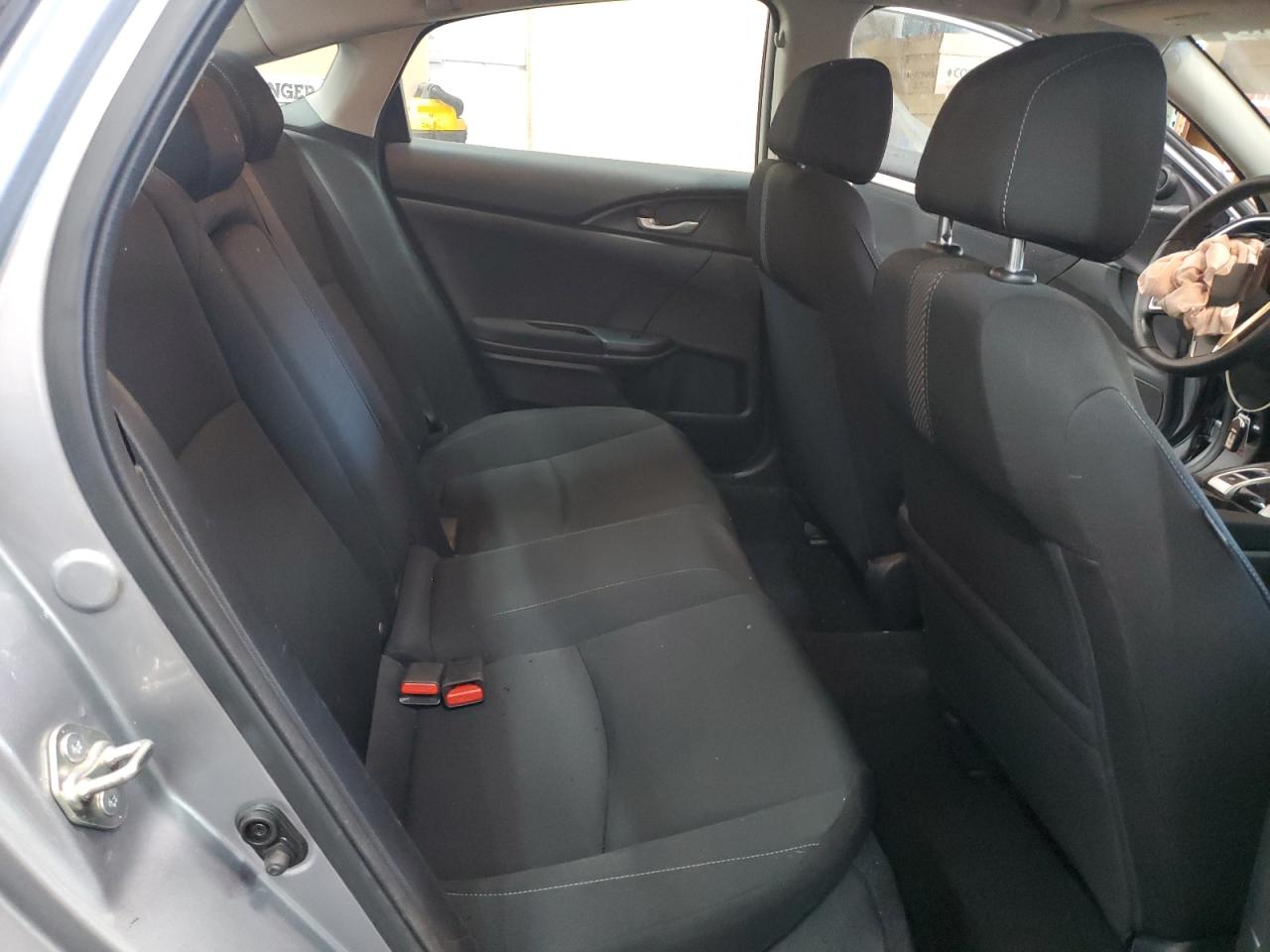 2016 Honda Civic - Image 10