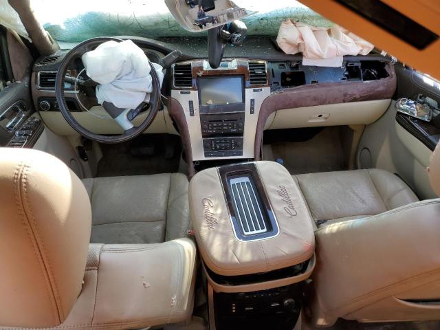  CADILLAC ESCALADE 2012 Кремовий