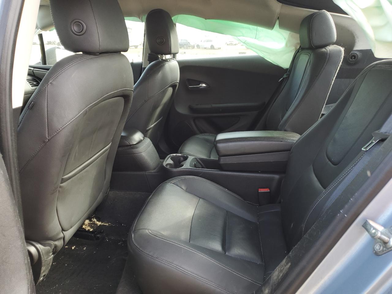 2013 Chevrolet Volt - Image 10