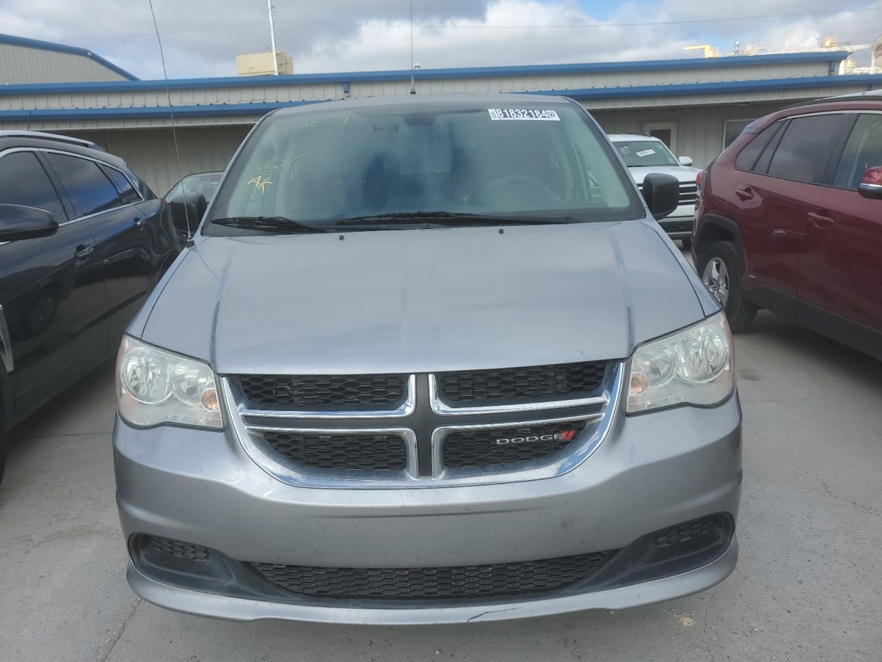 VIN 2C4RDGBG7KR801693 2019 DODGE CARAVAN no.5