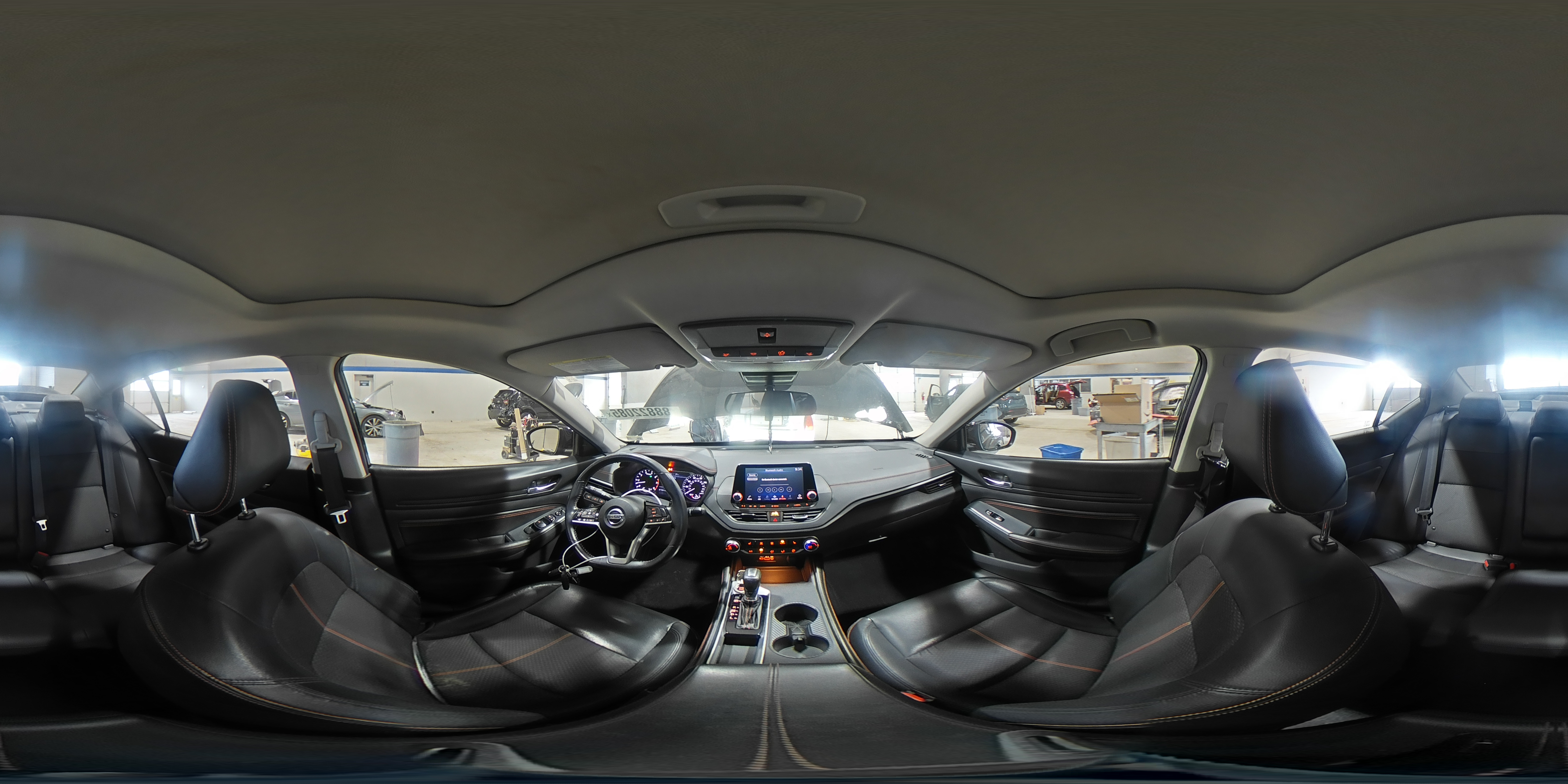 2020 Nissan Altima - Image 12