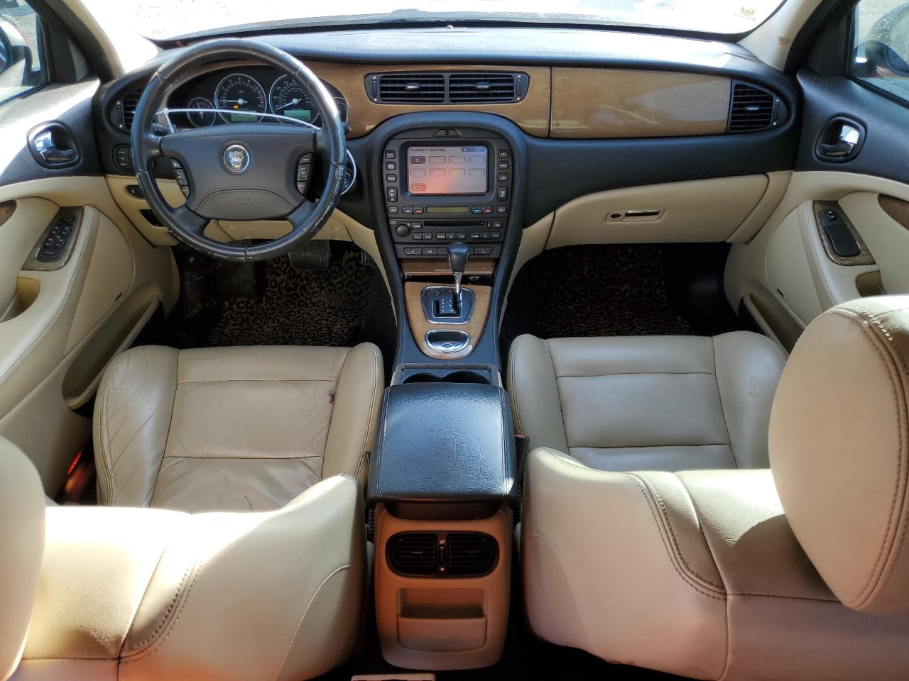 2005 Jaguar S-Type - Image 8