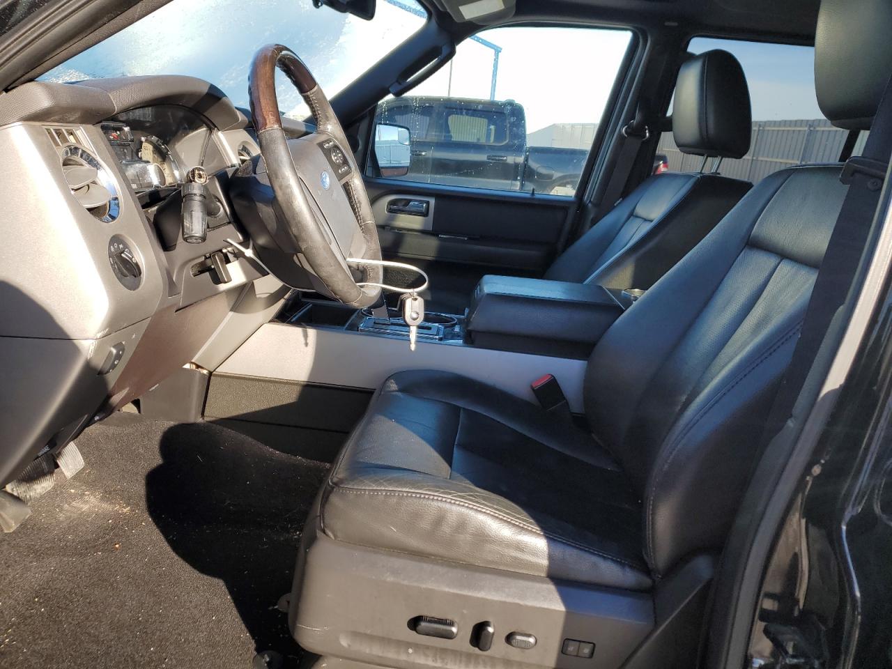 2012 Ford Expedition - Image 7
