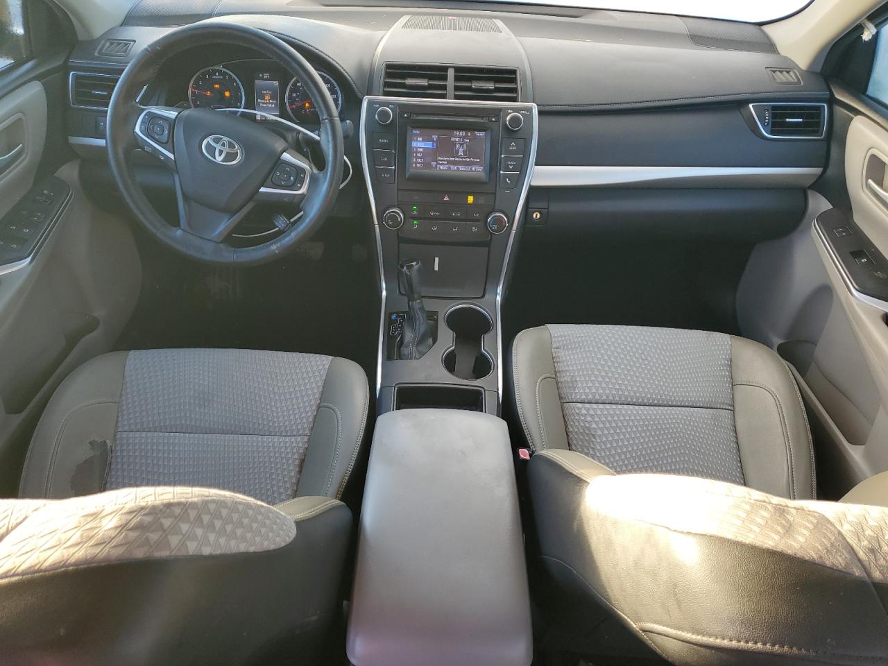 2015 Toyota Camry - Image 8
