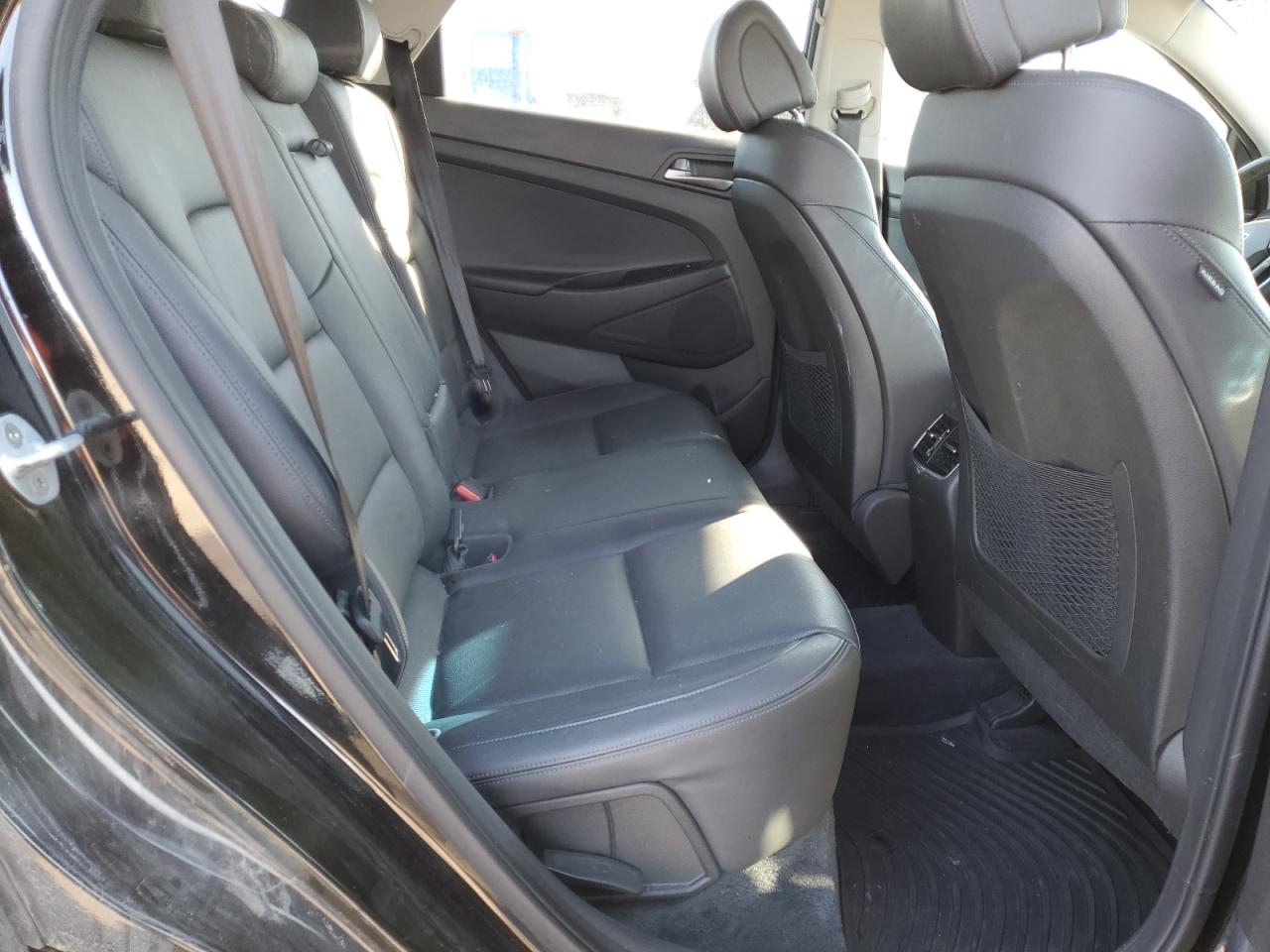 2016 Hyundai Tucson - Image 11