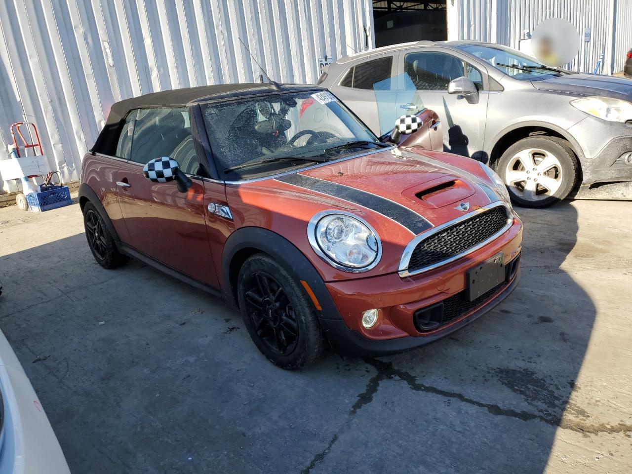 2015 MINI Cooper - Image 4