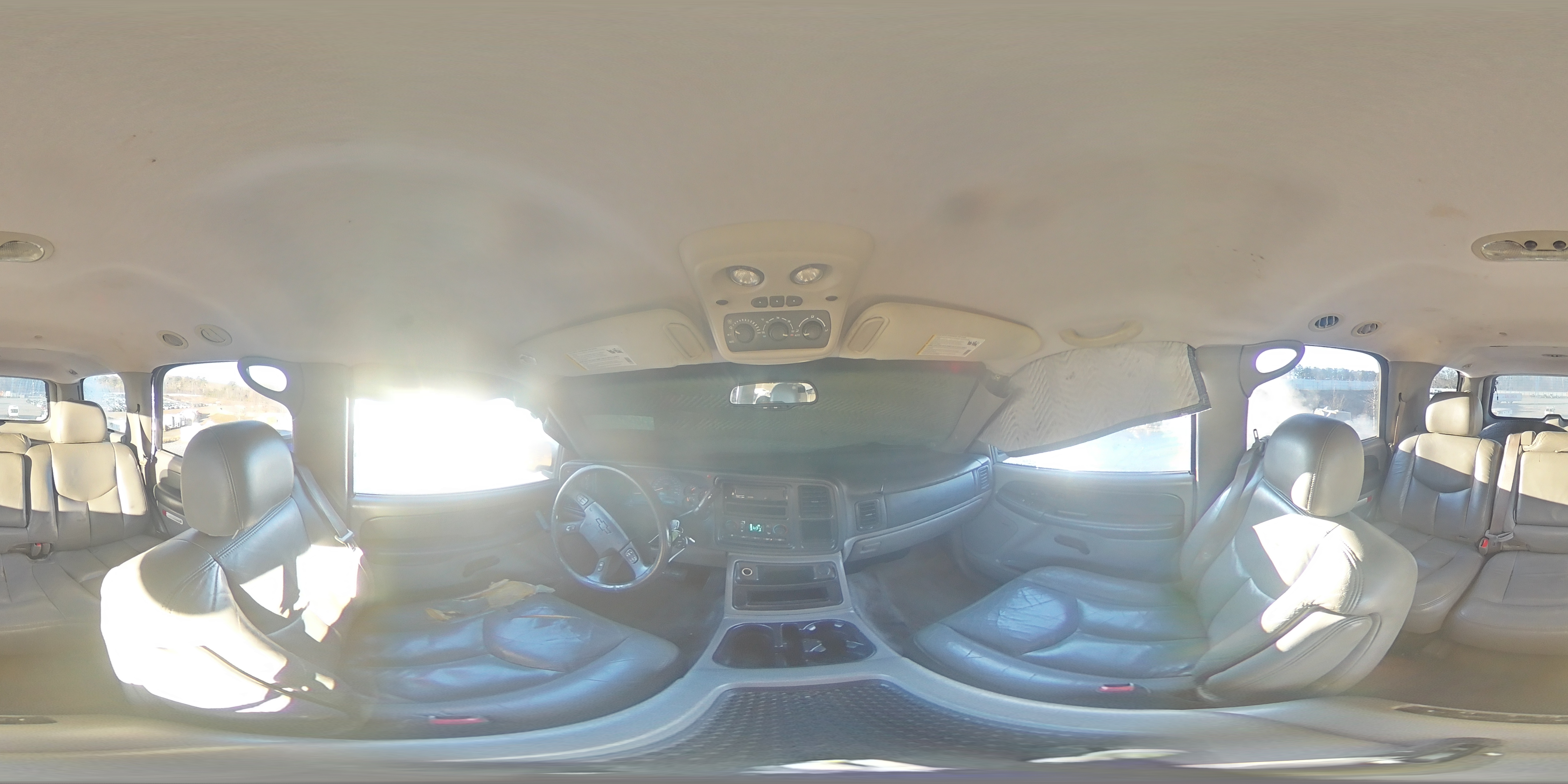 2003 Chevrolet Tahoe - Image 14