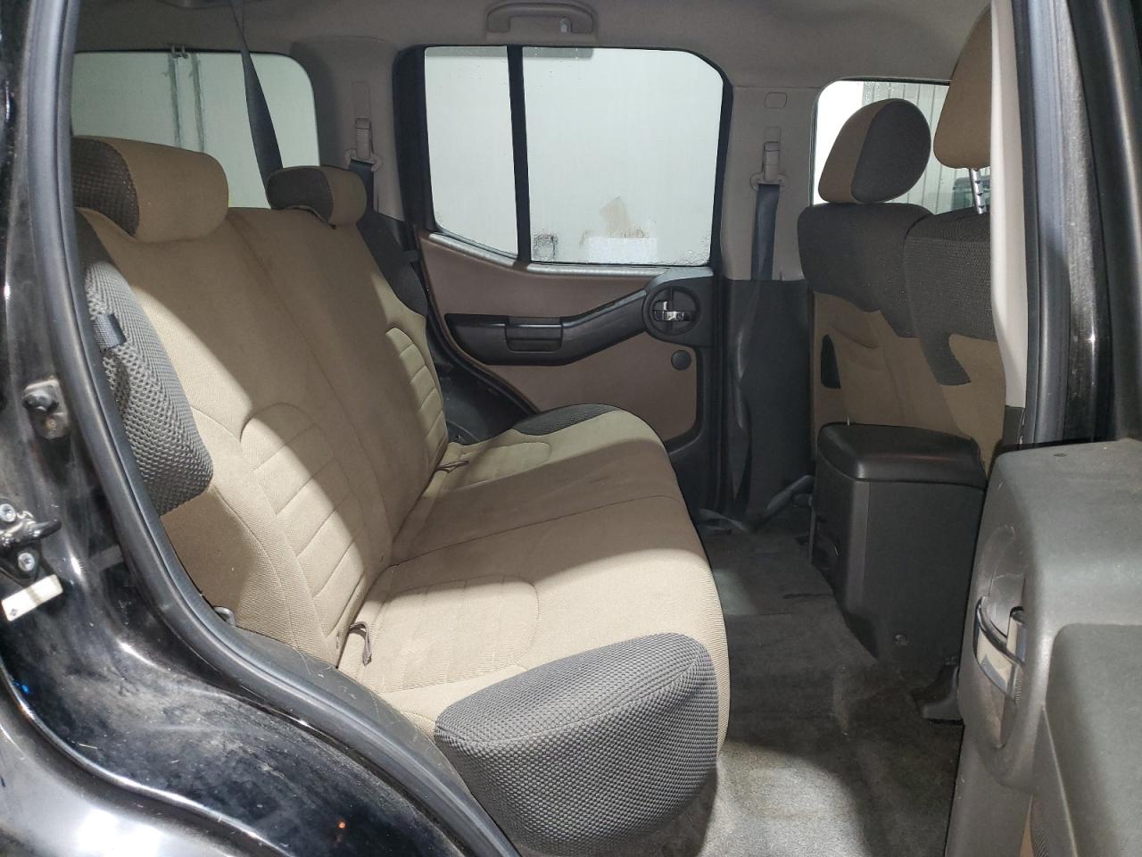 2005 Nissan XTerra - Image 11