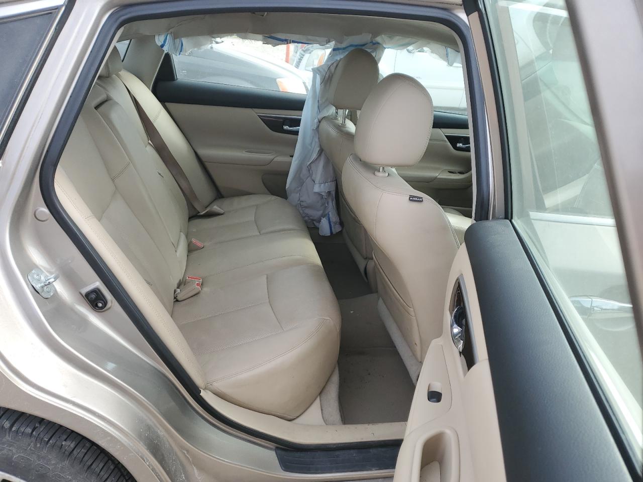 2014 Nissan Altima - Image 10