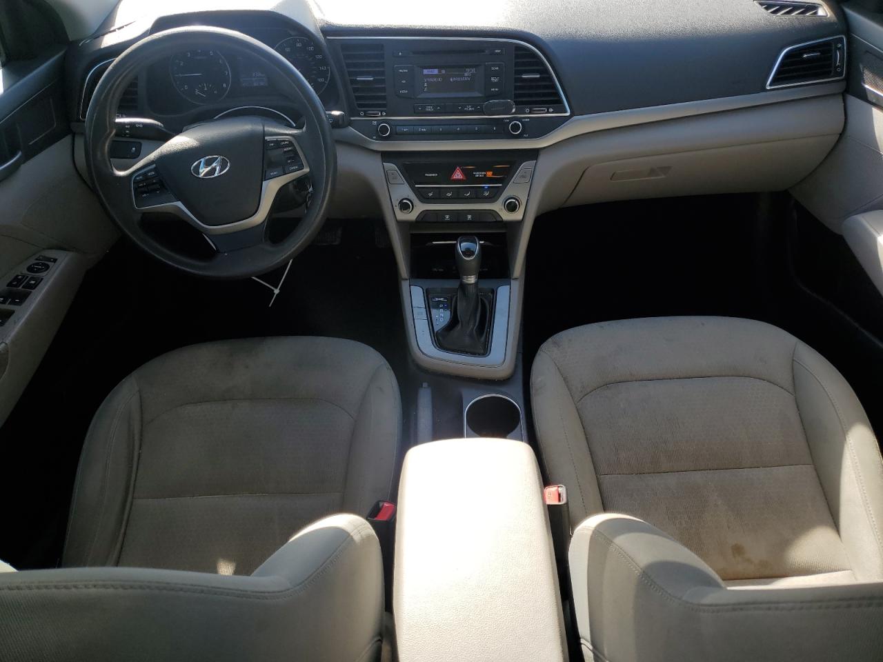 2017 Hyundai Elantra - Image 8