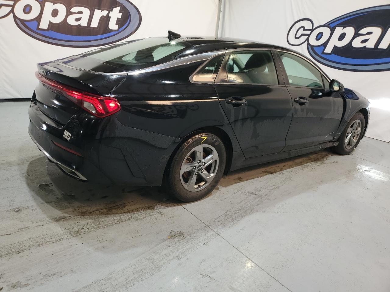2022 Kia K5 - Image 3