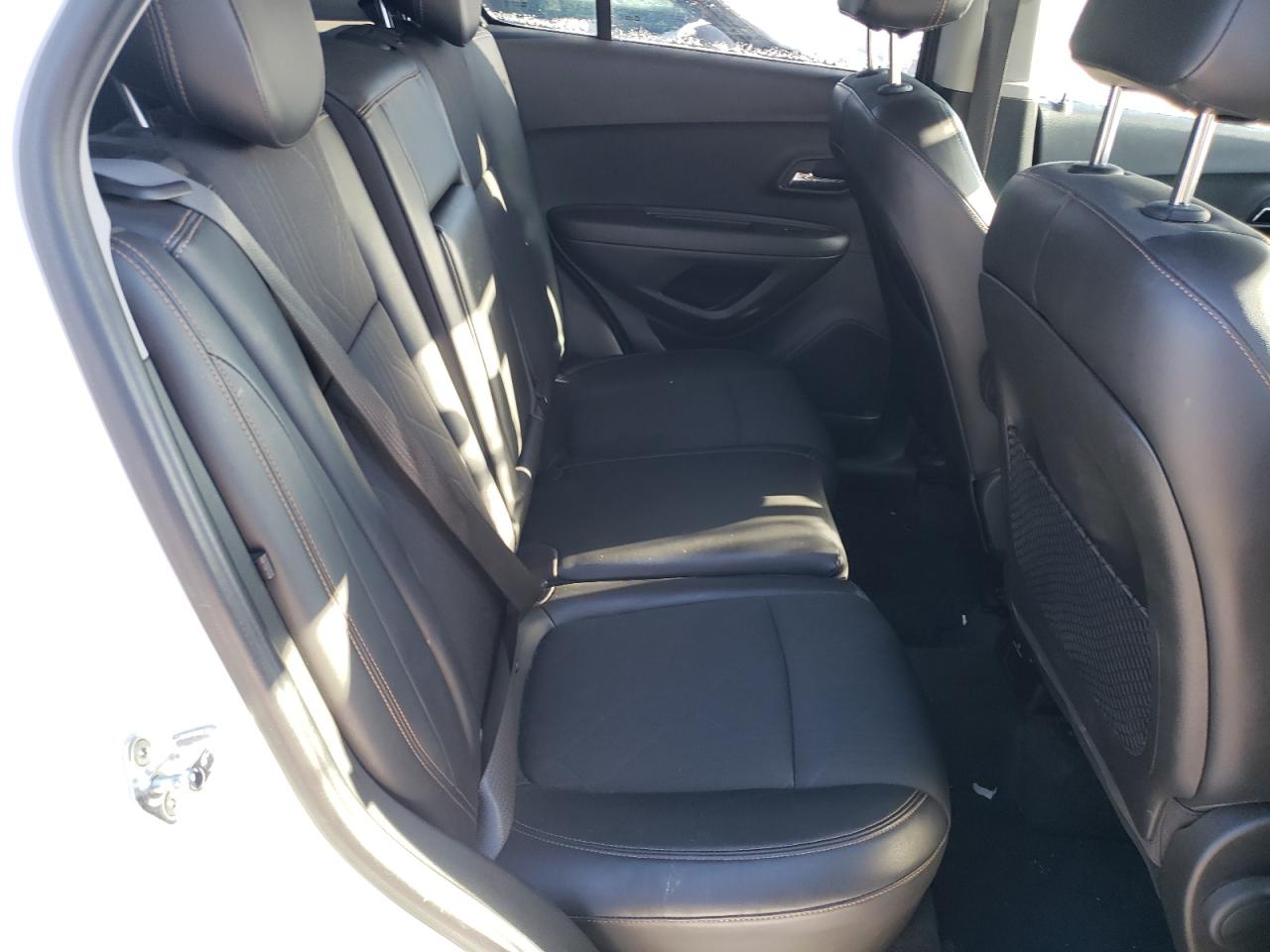 2017 Chevrolet Trax - Image 10