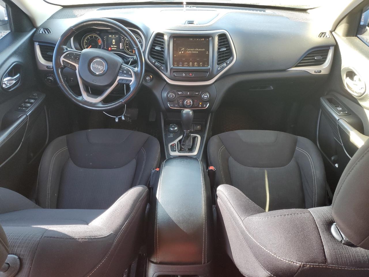 2016 Jeep Grand Cherokee - Image 8