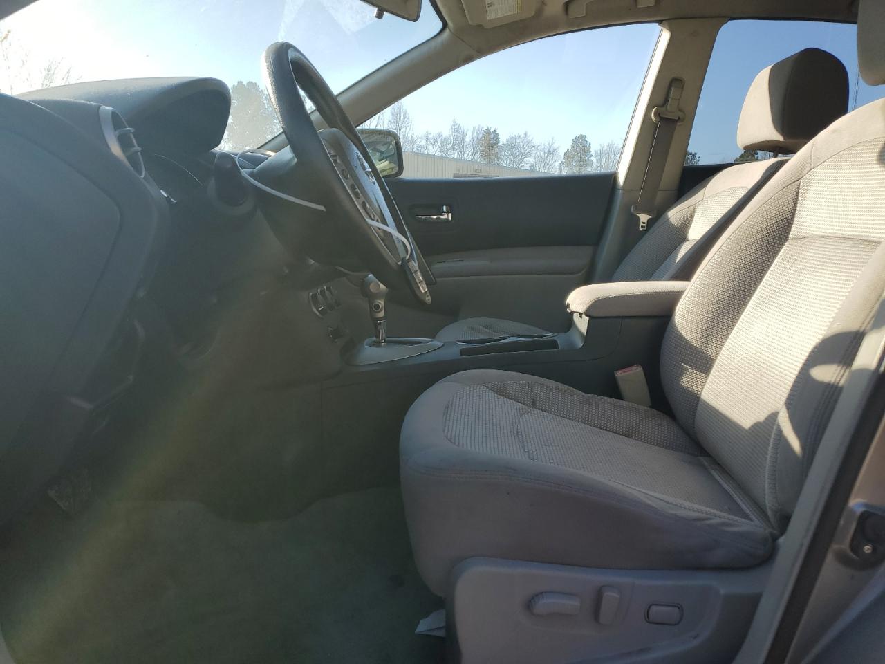 2011 Nissan Rogue - Image 7