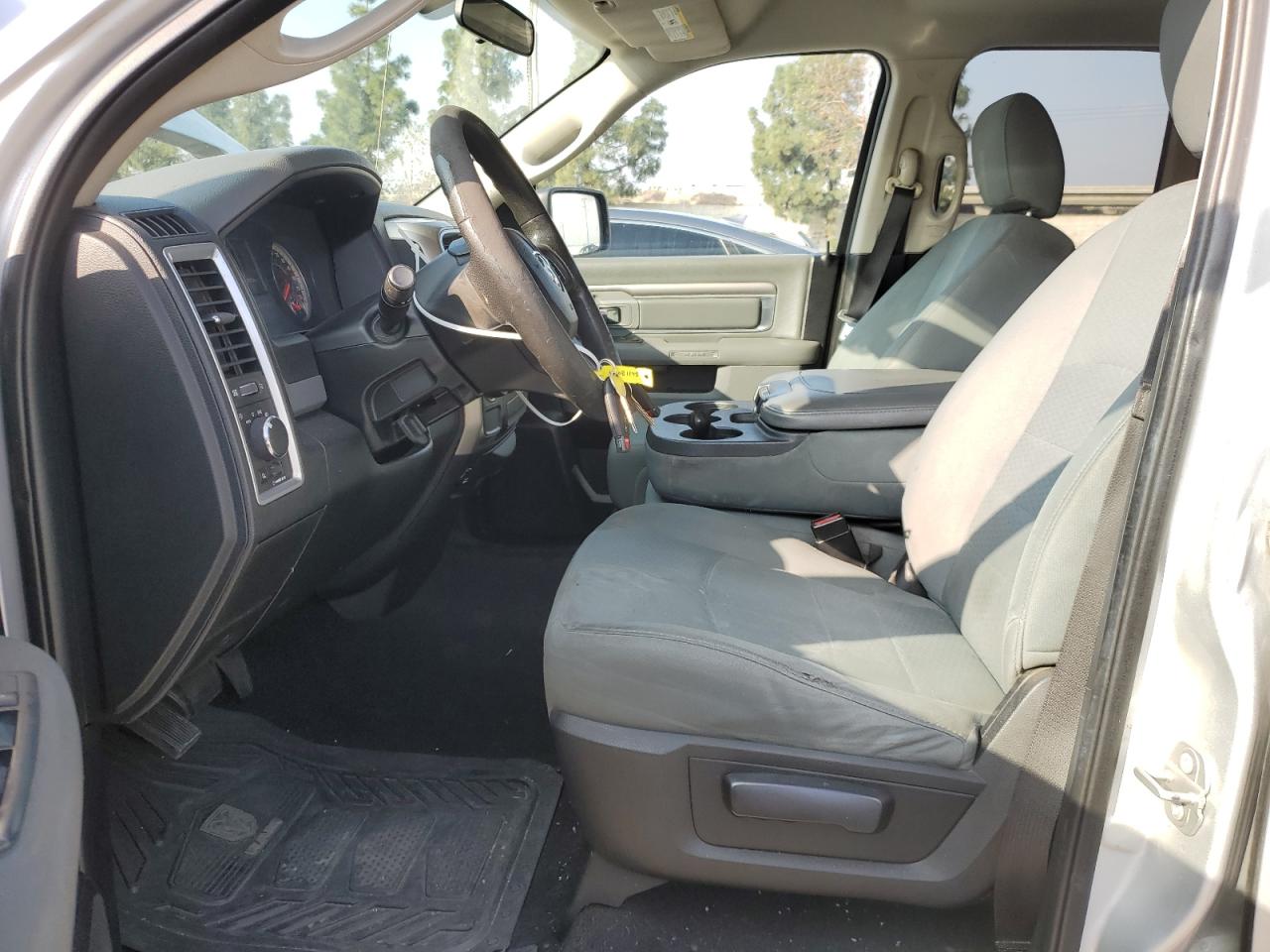 2017 RAM 1500 - Image 7